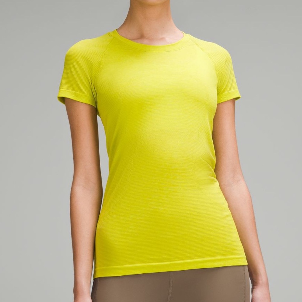 Lululemon Swiftly
